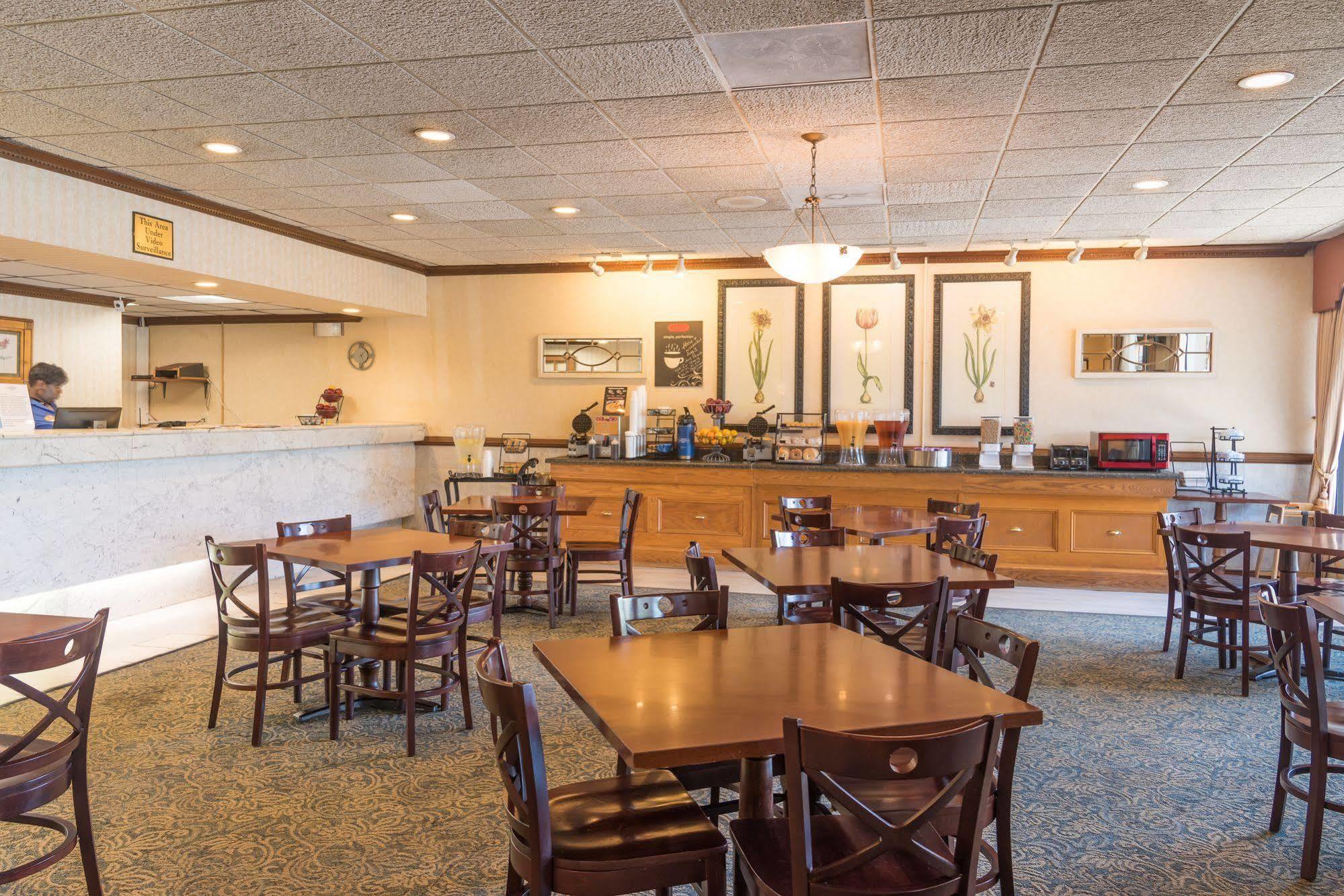 North Charleston Inn Экстерьер фото