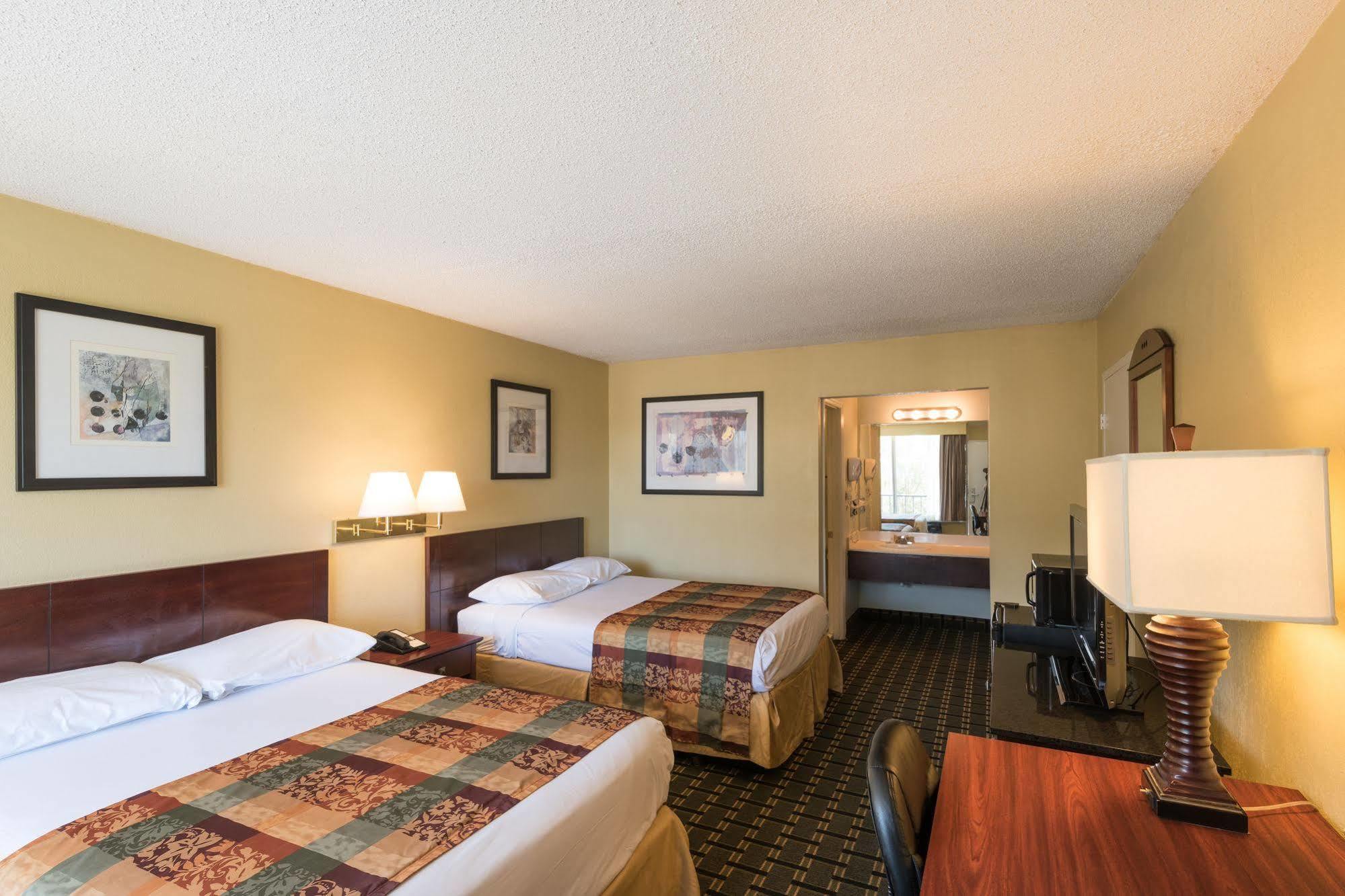North Charleston Inn Экстерьер фото